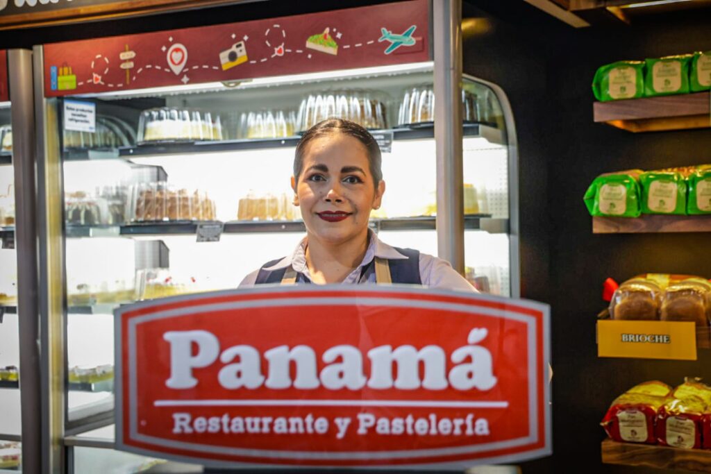 ¡Llévate un pay de guayaba! El sabor de Panamá despega desde Culiacán, Sinaloa; abre sucursal en la sala de abordaje del aeropuerto