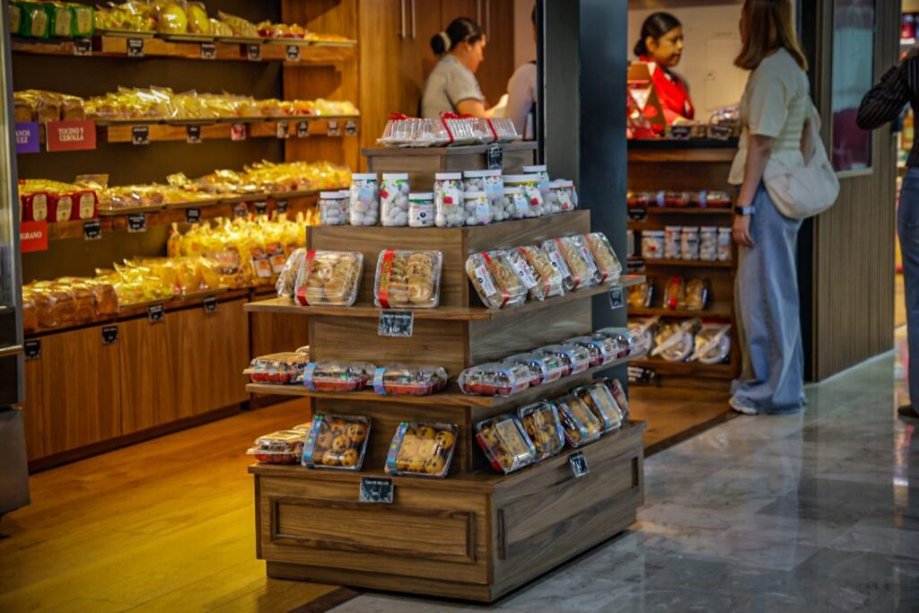 ¡Llévate un pay de guayaba! El sabor de Panamá despega desde Culiacán, Sinaloa; abre sucursal en la sala de abordaje del aeropuerto