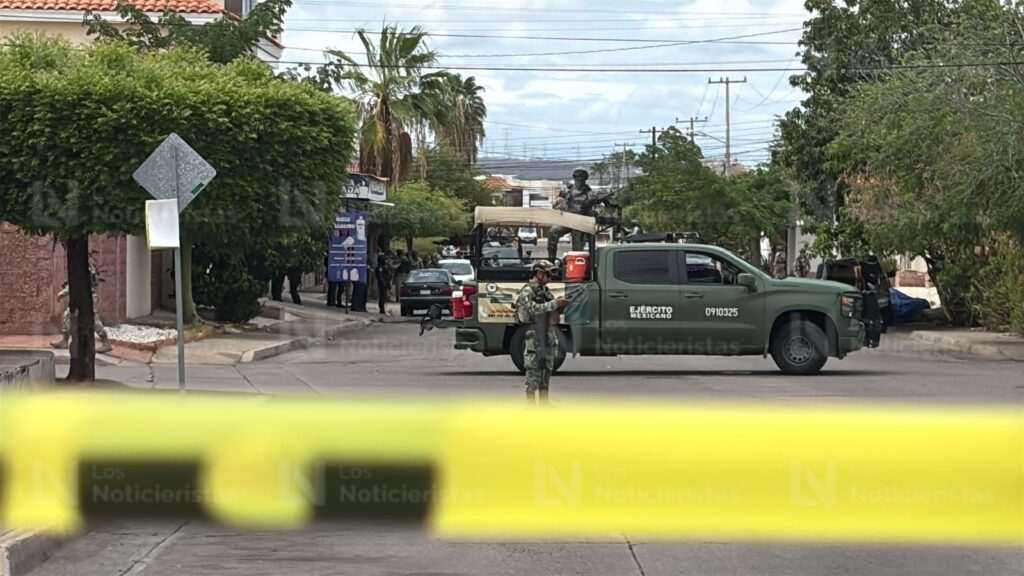Ataque armado contra tripulantes de un vehículo deja un fallecido y un herido en la Miguel Hidalgo, Culiacán