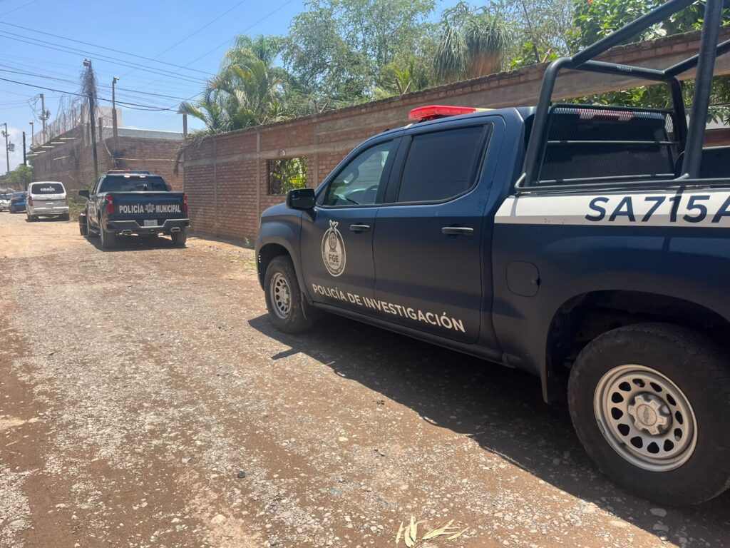Muere joven al sufrir descarga eléctrica cuando laboraba para una empresa telefónica en Guasave, Sinaloa