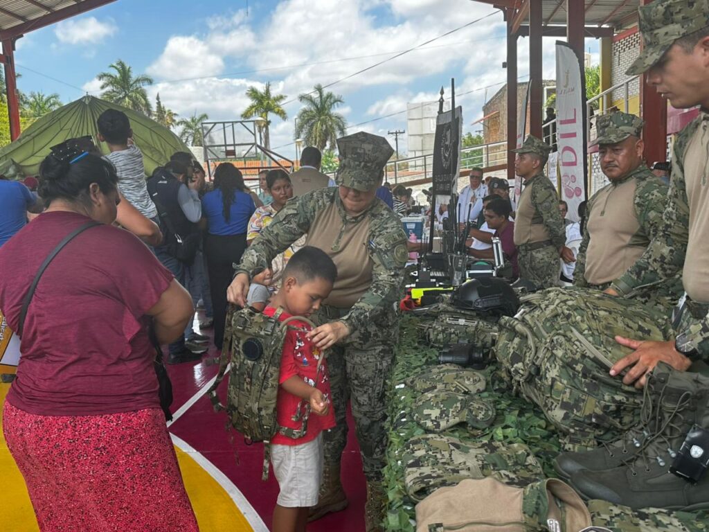 Ángel, el niño de Villa Unión, Mazatlán, Sinaloa, que sueña con ser soldado y conmovió a militares durante Jornada de Paz