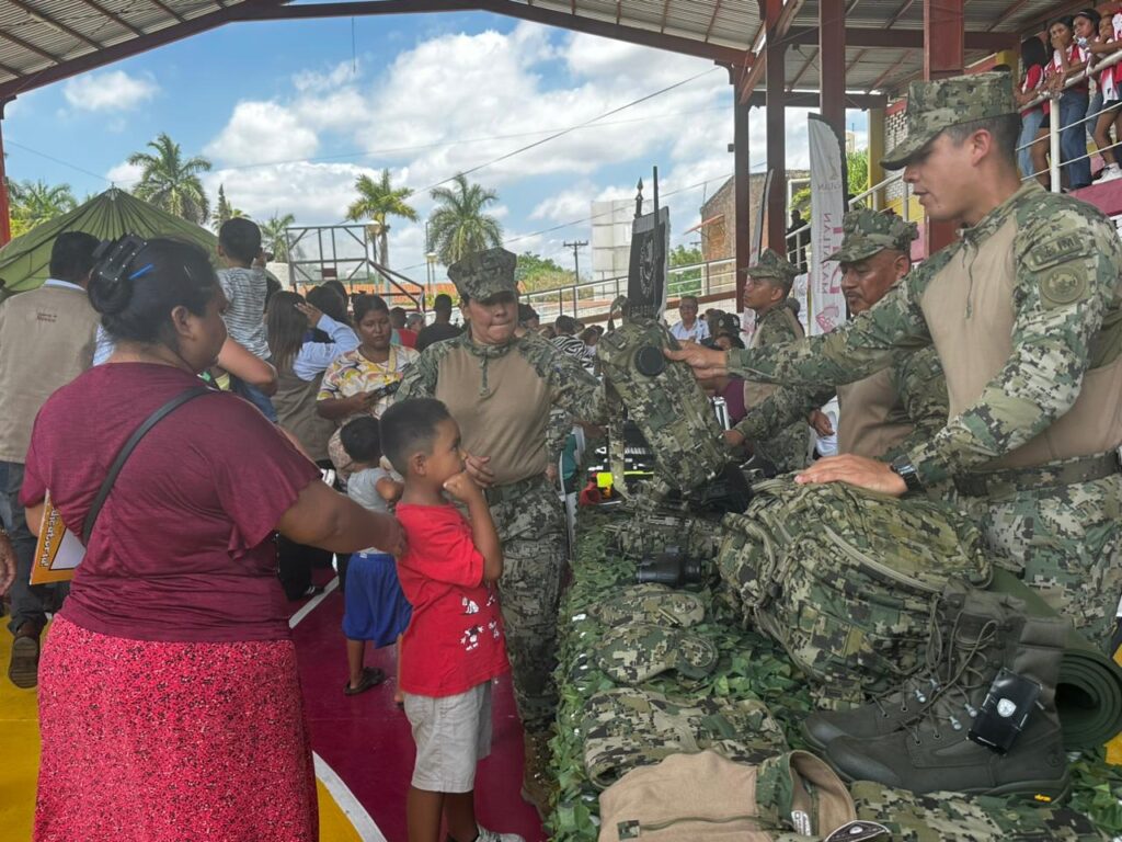 Ángel, el niño de Villa Unión, Mazatlán, Sinaloa, que sueña con ser soldado y conmovió a militares durante Jornada de Paz
