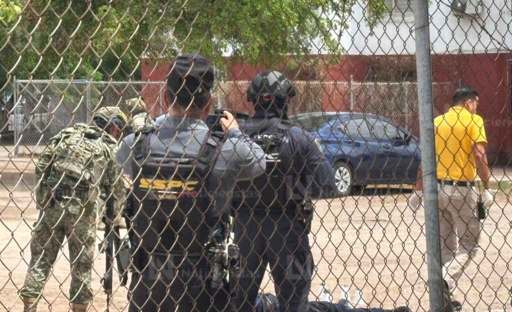 Persiguen y ejecutan a balazos a un hombre en un andador de Infonavit Humaya en Culiacán