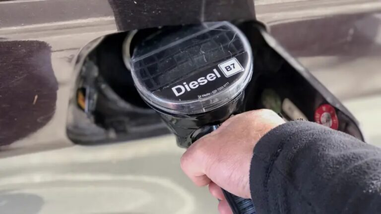 Profeco reporta gasolinera de Culiacán, Sinaloa, con el diésel más caro de todo el país Profeco reporta gasolinera de Culiacán, Sinaloa, con el diésel más caro de todo el país