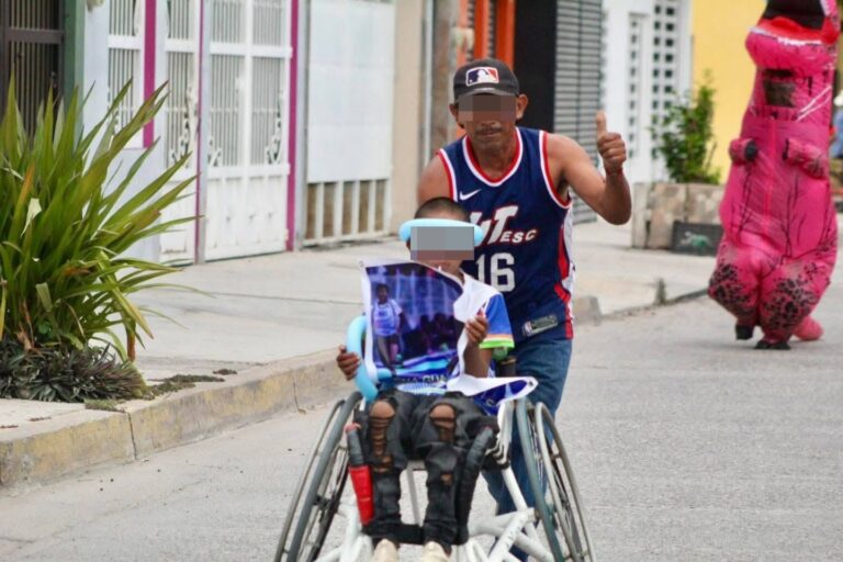 Escuinapa, Sinaloa, le llora a Grecia y ‘Mito’ Quintero; hay dolor, exigencia de justicia y un llamado urgente por la paz Escuinapa, Sinaloa, le llora a Grecia y ‘Mito’ Quintero; hay dolor, exigencia de justicia y un llamado urgente por la paz