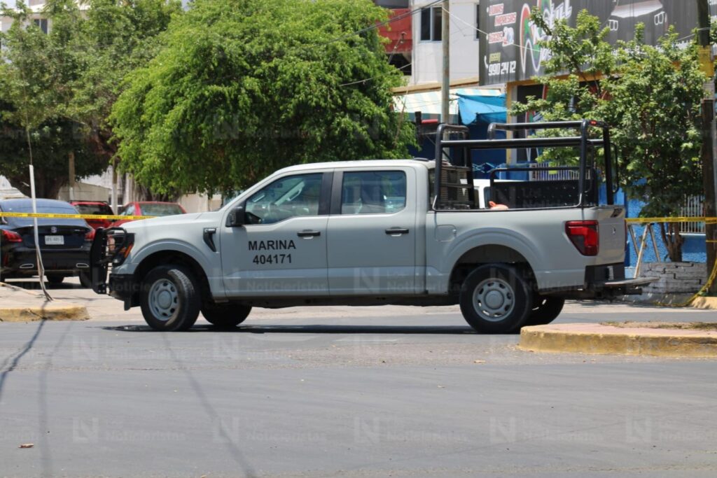 Ejecutan a balazos a un hombre cuando intentaba ingresar a departamentos en Mazatlán, Sinaloa