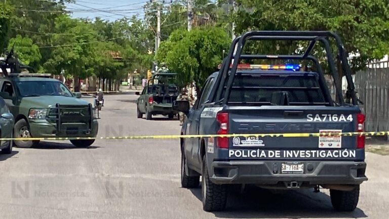Ejecutan a mujer cuando llegaba a su casa después de llevar a su hijo a la escuela, en el centro de Escuinapa, Sinaloa Ejecutan a balazos a un joven de 21 años en una casa de la colonia Villas del Real al oriente de Culiacán