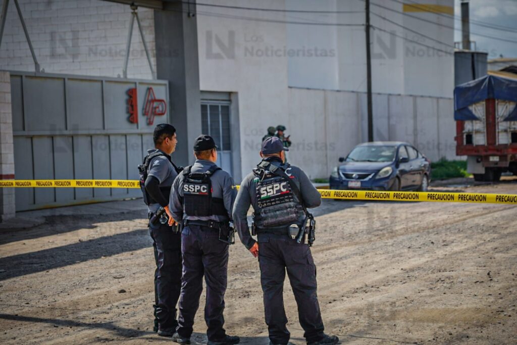 Ejecutan a balazos a empleado de conocida empresa procesadora de pollos en el sector a Bachigualato de Culiacán