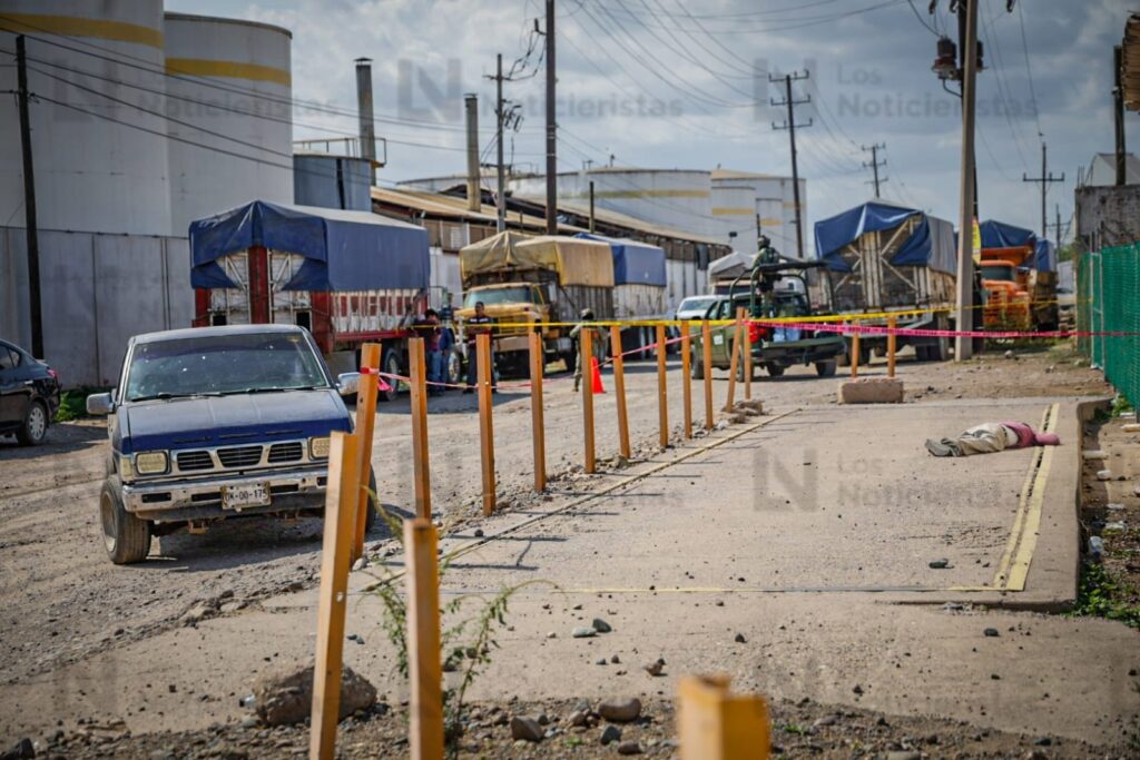 Ejecutan a balazos a empleado de conocida empresa procesadora de pollos en el sector a Bachigualato de Culiacán