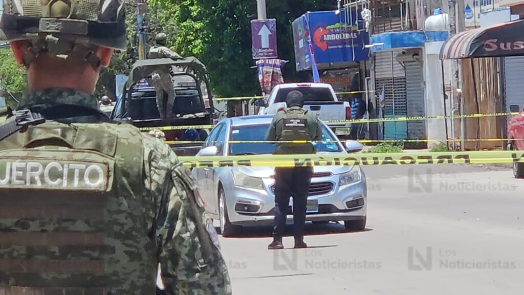Con ráfagas de arma larga ejecutan a un hombre en la Lombardo Toledano de Culiacán, Sinaloa