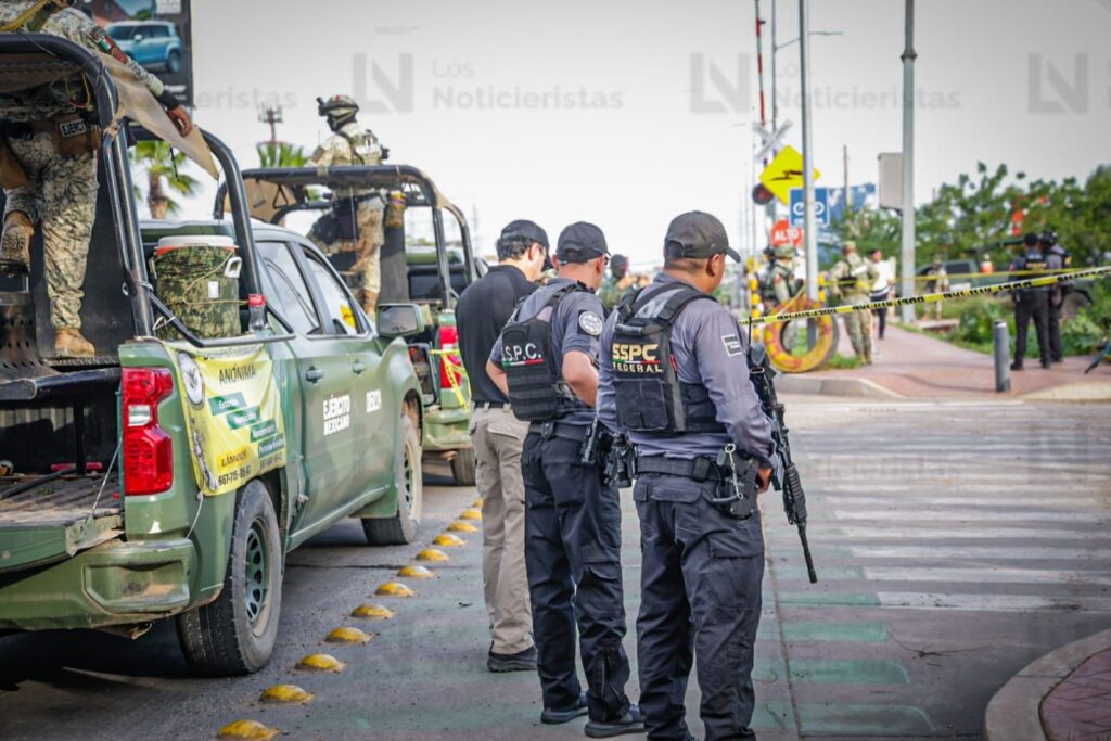 Ejecutan a balazos a dos hombres en una llantera ubicada por el Rolando Arjona, sector Villas del Río de Culiacán