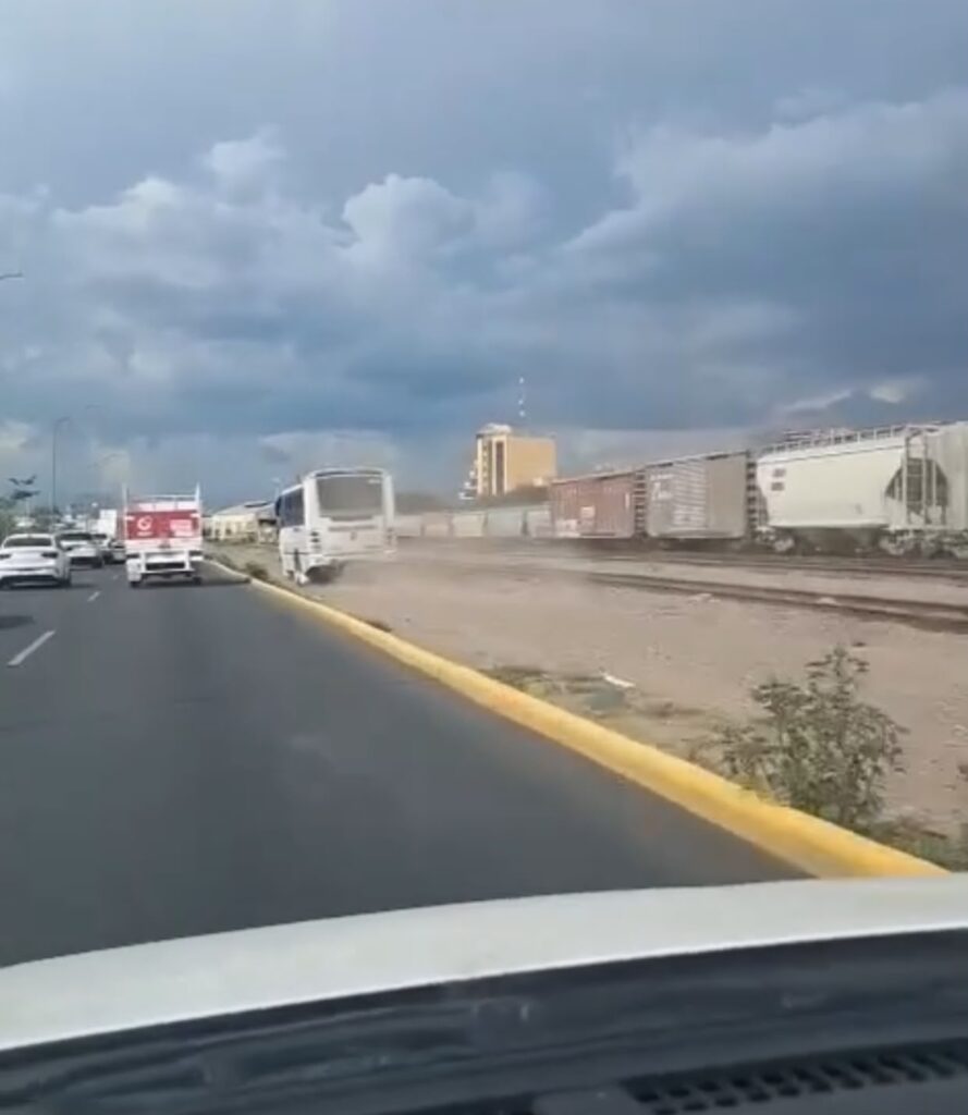 Captan a camionero del Toledo 15 ‘saltando’ tráfico en el Eje Federalismo de Culiacán; ya está en el corralón y habrá sanción al chofer: Vialidad