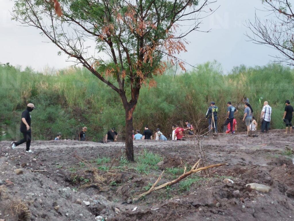 Tragedia en Guamúchil: tres menores pierden la vida tras colapsar una barda junto al arroyo El Zopilote