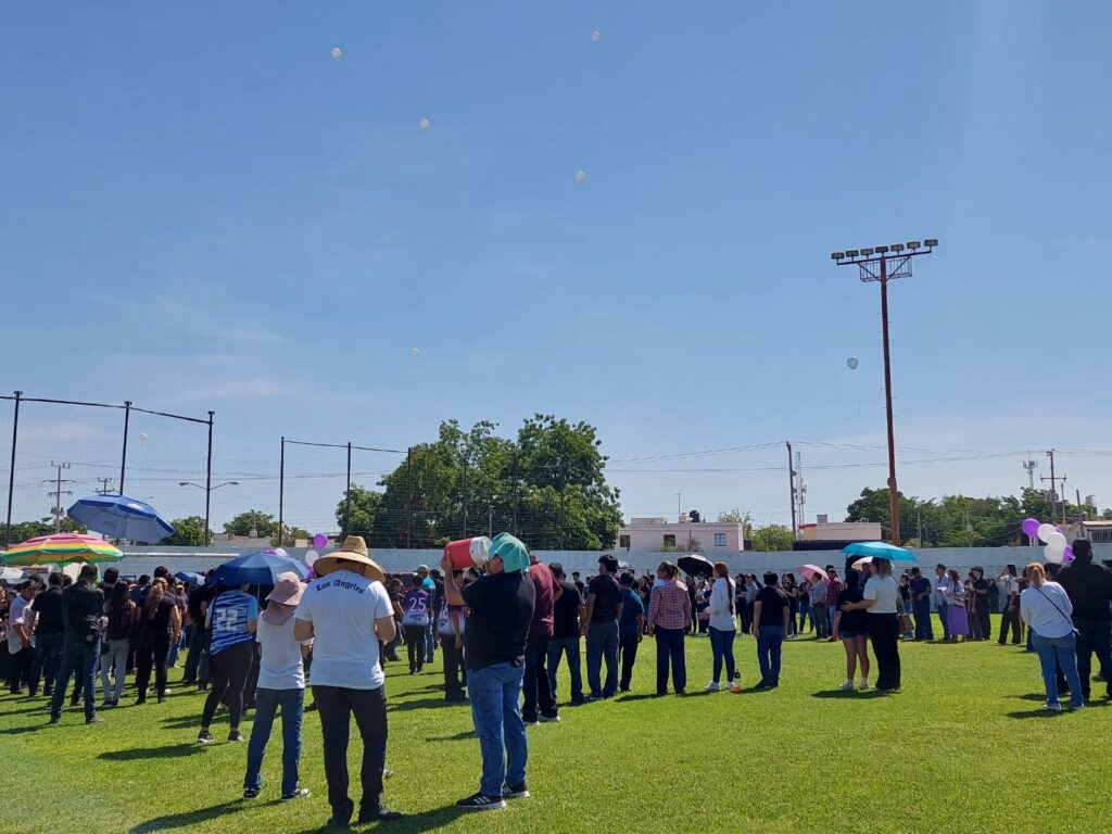 Con profundo homenaje despiden a Jonathan Josué, Cristian Adán y Edwin Emiliano, adolescentes fallecidos en la tragedia de Guamúchil
