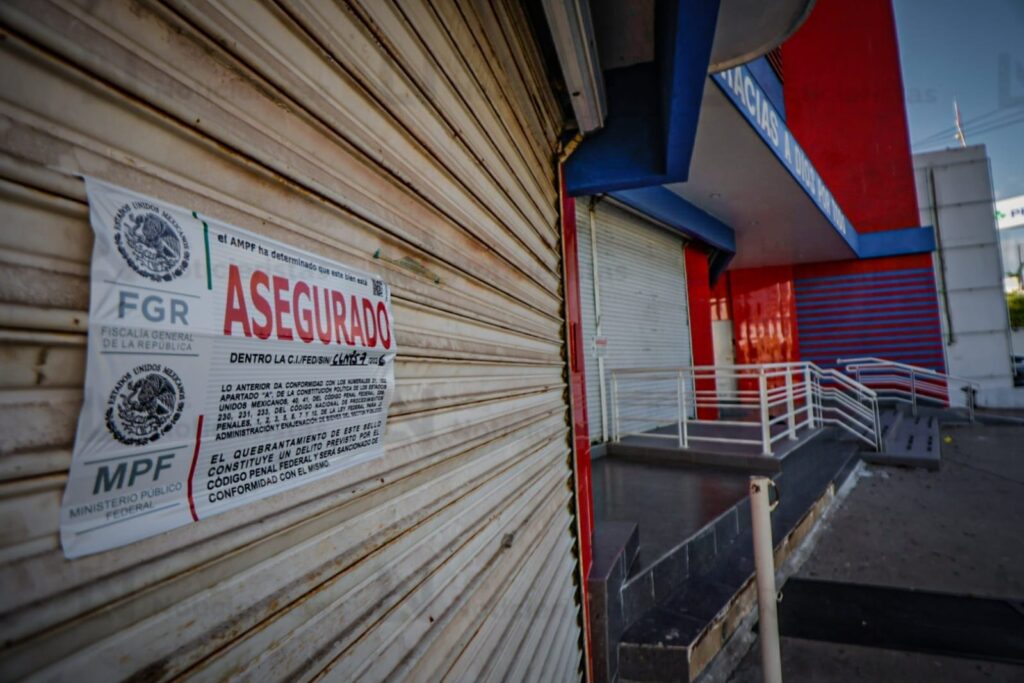 FGR asegura la tienda de importaciones Mega Sanfri en Culiacán, Sinaloa
