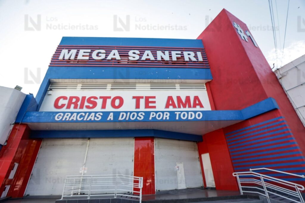 FGR asegura la tienda de importaciones Mega Sanfri en Culiacán, Sinaloa