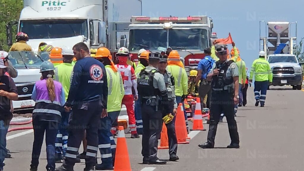 Aparatoso accidente sobre la autopista Culiacán-Mazatlán deja dos trabajadores sin vida y dos lesionados