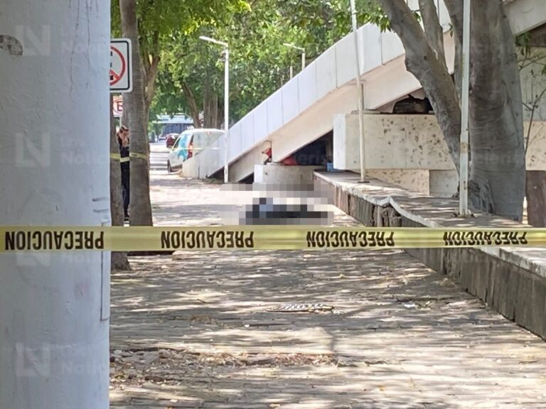 Localizan el cuerpo de una persona envuelto en bolsas negras sobre el Malecón Viejo en Culiacán, Sinaloa