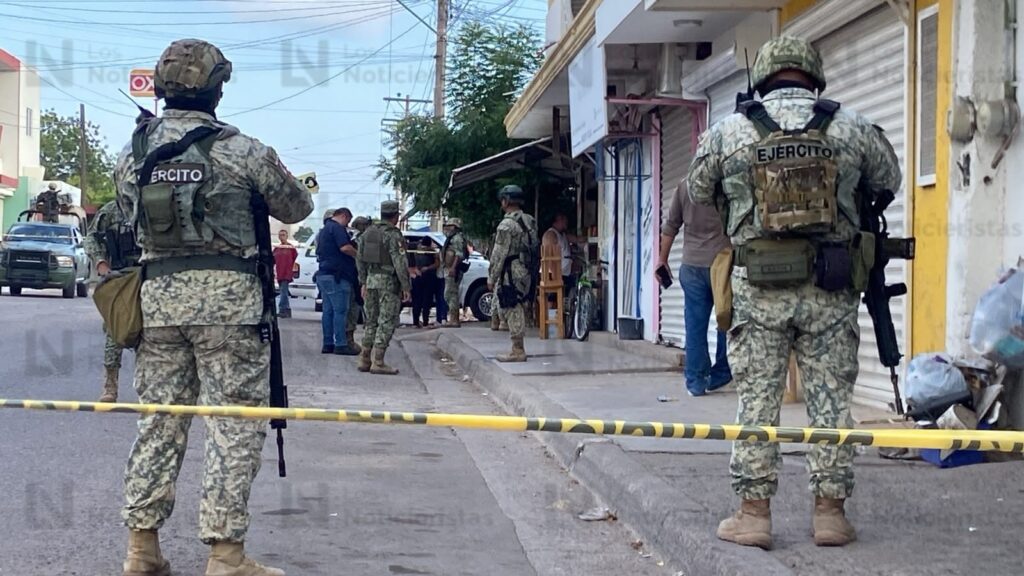 Ejecutan a balazos a una mujer estilista adentro de una barbería en la colonia Esthela Ortiz de Culiacán, Sinaloa