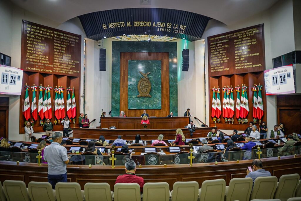 “Solo con fines didácticos o en emergencias”: Congreso de Sinaloa aprueba restringir el uso de celulares en escuelas de nivel básico y medio superior