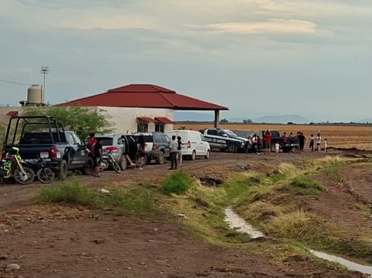 Fallece agricultor tras ser alcanzado por un rayo en la sindicatura de Nío, Guasave, Sinaloa Fallece agricultor tras ser alcanzado por un rayo en la sindicatura de Nío, Guasave, Sinaloa