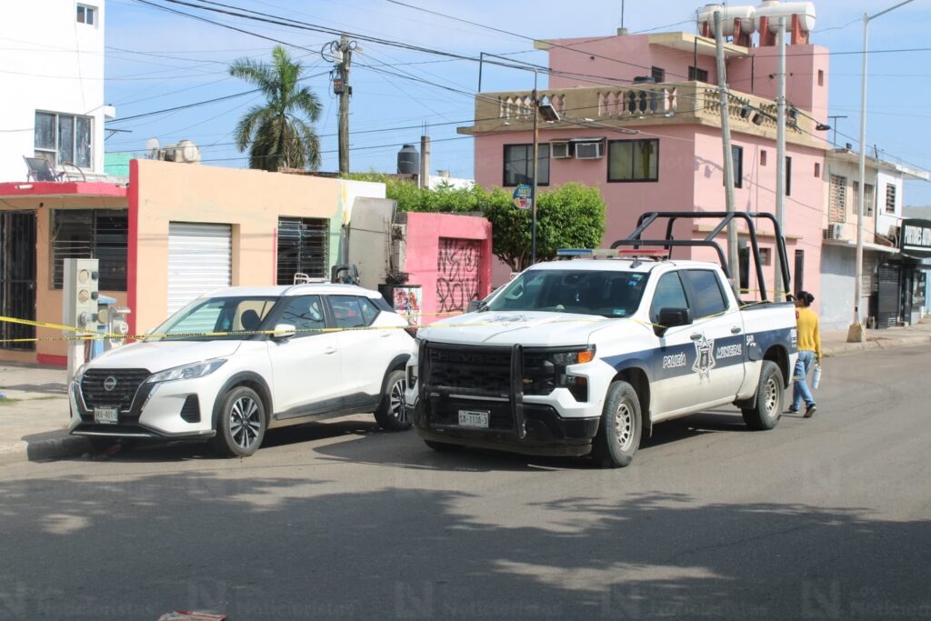 Lanzan artefacto explosivo contra vivienda en el fraccionamiento Infonavit Playas de Mazatlán, Sinaloa