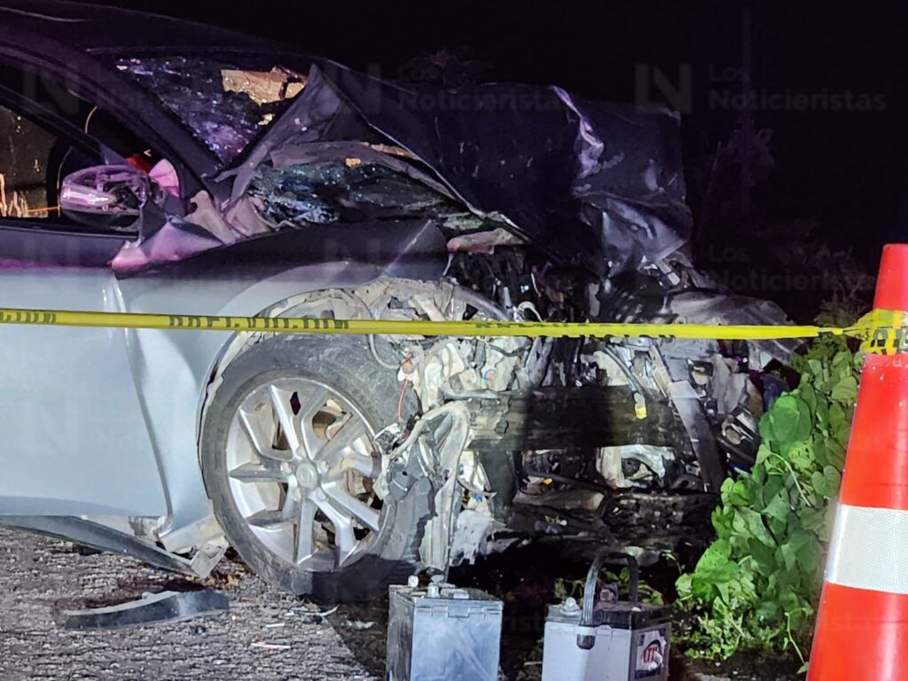 Muere mujer de 80 años en choque de vehículos en Limón de los Ramos, Culiacán; hay tres lesionadas