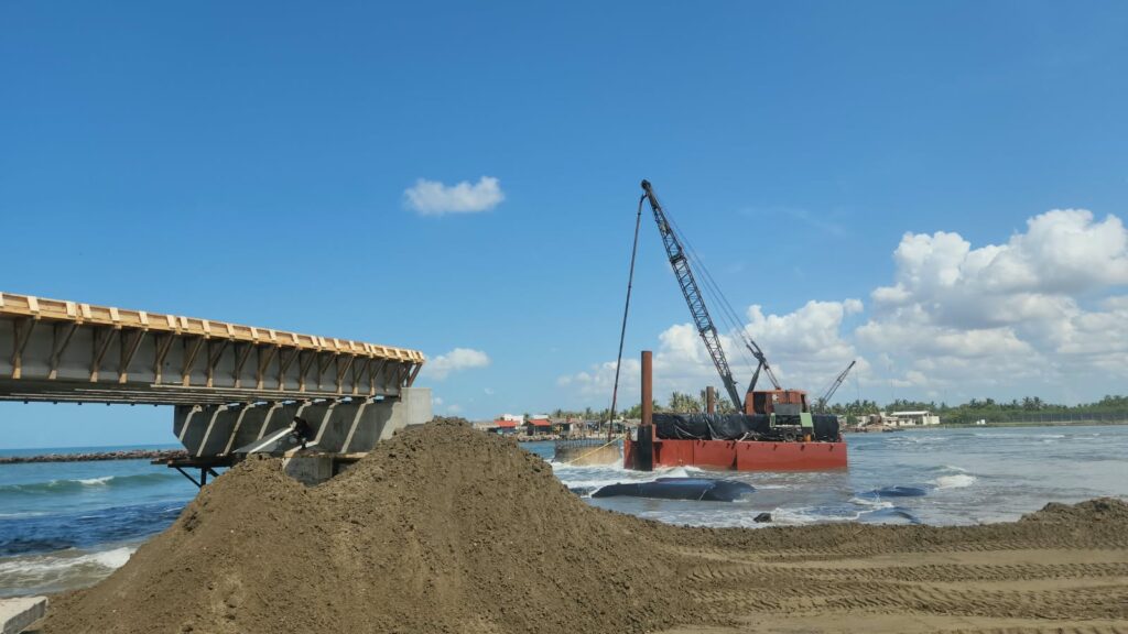 ¡En diciembre estará listo! Supervisa gobernadora Puente Bellavista-Las Glorias, en Guasave; lleva 45 % de avance