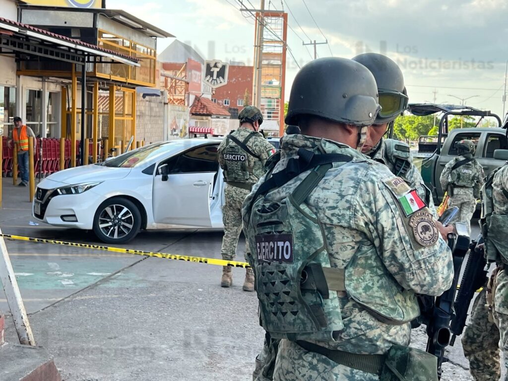 Atentado a las afueras de un supermercado deja un hombre herido al sur de Culiacán, Sinaloa