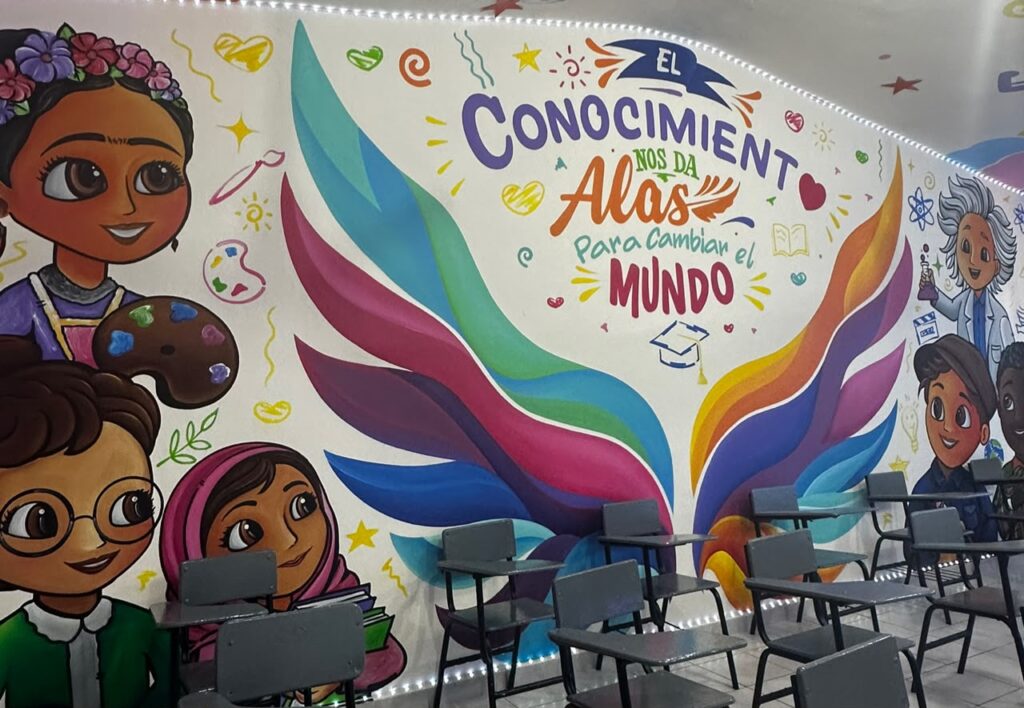 ‘Tus sueños no tienen techo’, el profe Joel diseña un aula muy especial en Mazatlán, Sinaloa para ‘hacer volar’ a sus alumnos en este regreso a clases