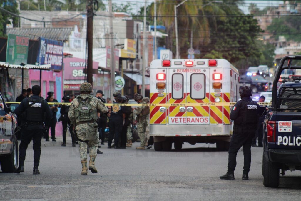 Ejecutan a padre e hijo en un taller de motos de la colonia Estero de Mazatlán, Sinaloa