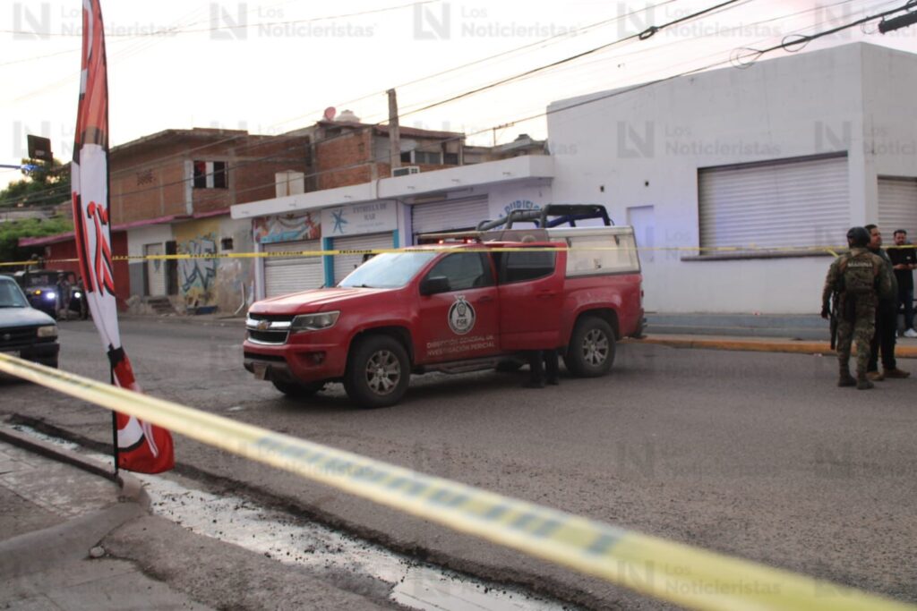 Ejecutan a padre e hijo en un taller de motos de la colonia Estero de Mazatlán, Sinaloa