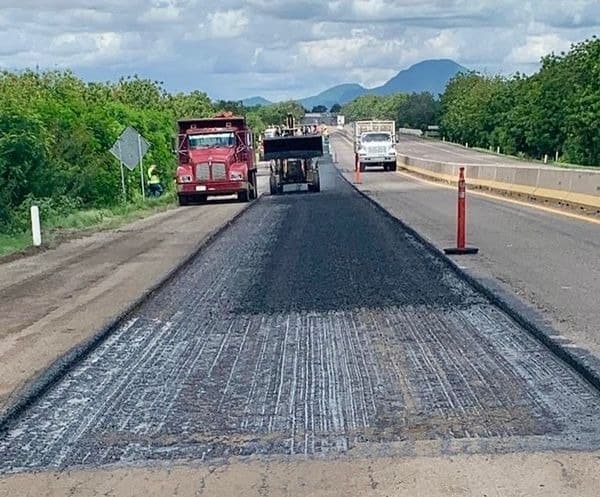 Rehabilitarán 48 km de la Autopista Benito Juárez y 150 km de carreteras en Sinaloa por daños de las lluvias: Obras Públicas