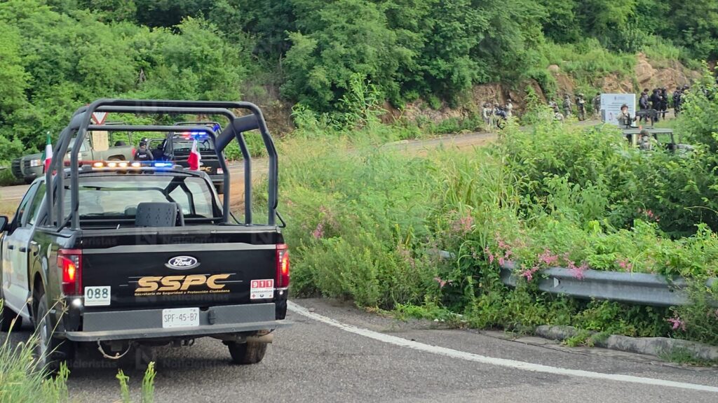 Atacan a balazos a ‘Los Harfuch’ y se desata enfrentamiento rumbo a Jesús María al norte de Culiacán; hay detenidos
