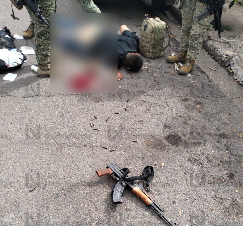 Son Ignacio, de 18 años y Pedro de 19: identifican a presuntos ‘robacarros’ detenidos tras despojo y persecución en Culiacán, Sinaloa